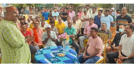 बैरिया जगदंबा नगर में पूर्व मंत्री अजीत कुमार का जनसंवाद, बोले—मौका मिला तो करूंगा क्षेत्र का समुचित विकास